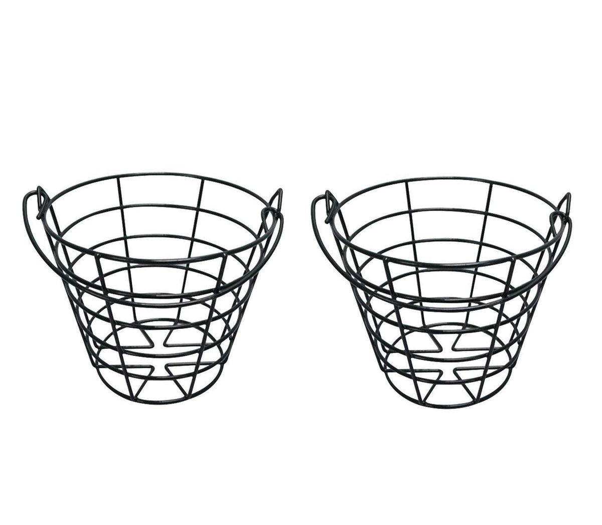 Includes two baskets for versatile practice setups
