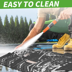 10L0L anti-skid floor liner keeps feet stable during rides