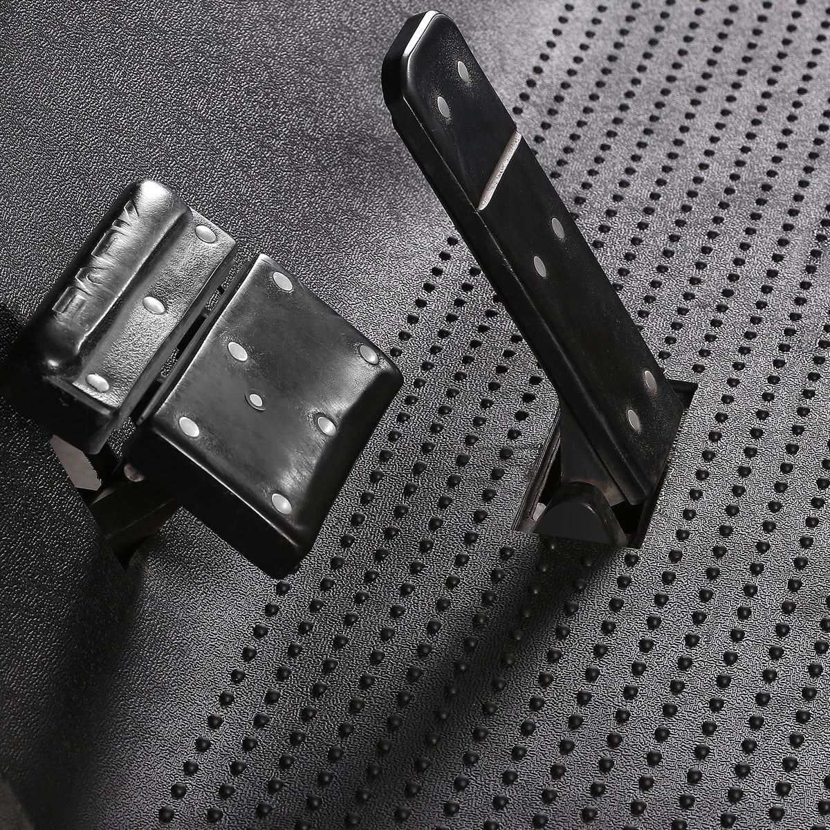 10L0L golf cart liner rubber texture detail showing durable surface
