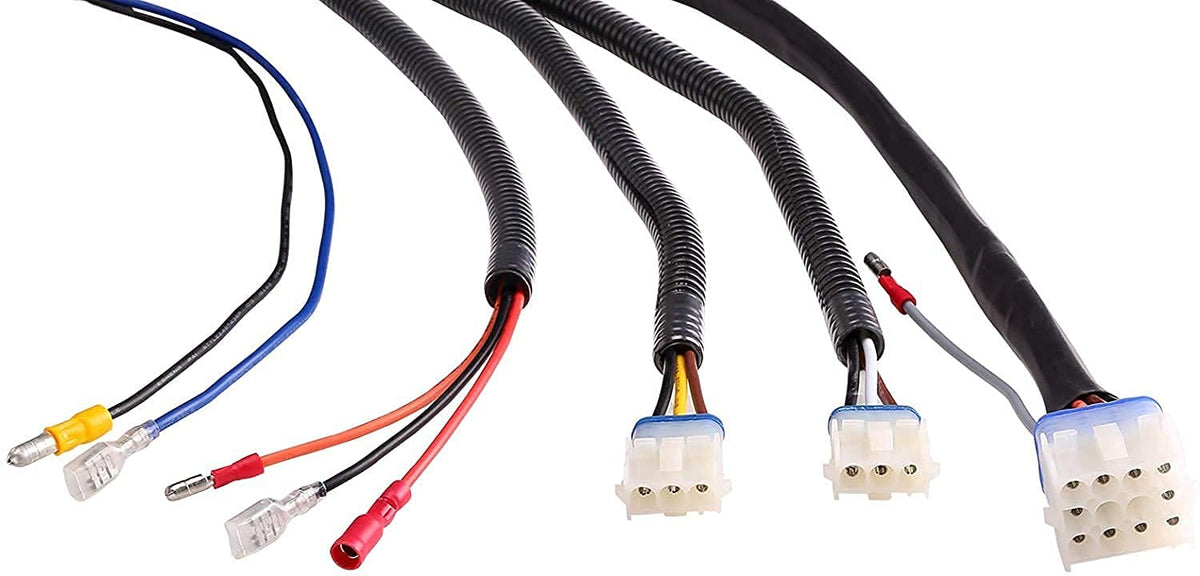 10L0L turn signal integration enhances visible signaling.