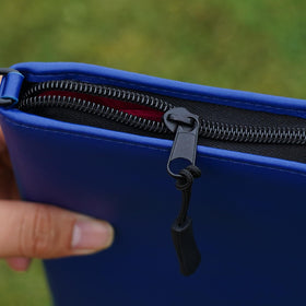 2thpart Ideal golf gift for men and women with premium blue design.