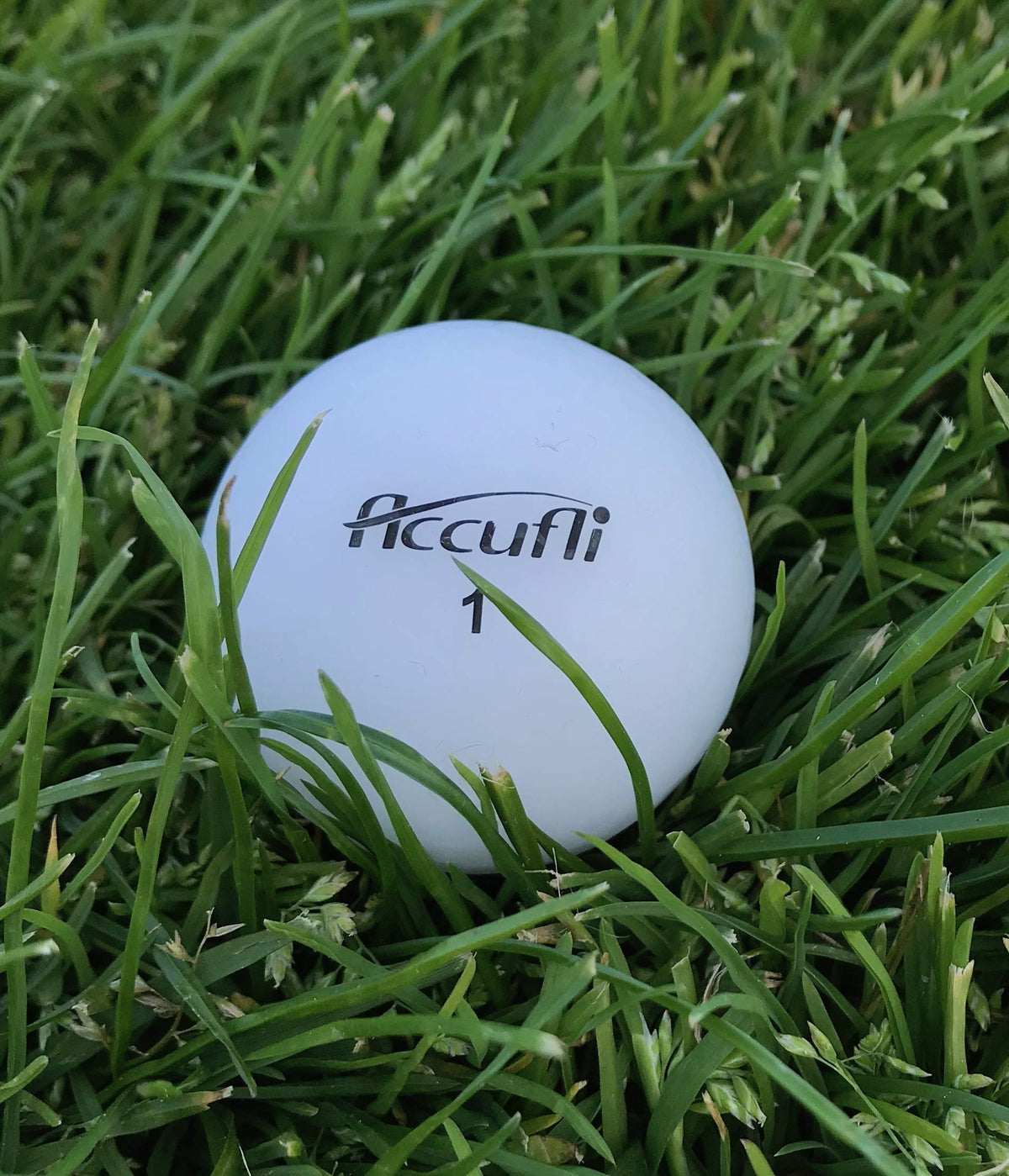 ACCUFLI Max Soft ball greenside spin demonstration