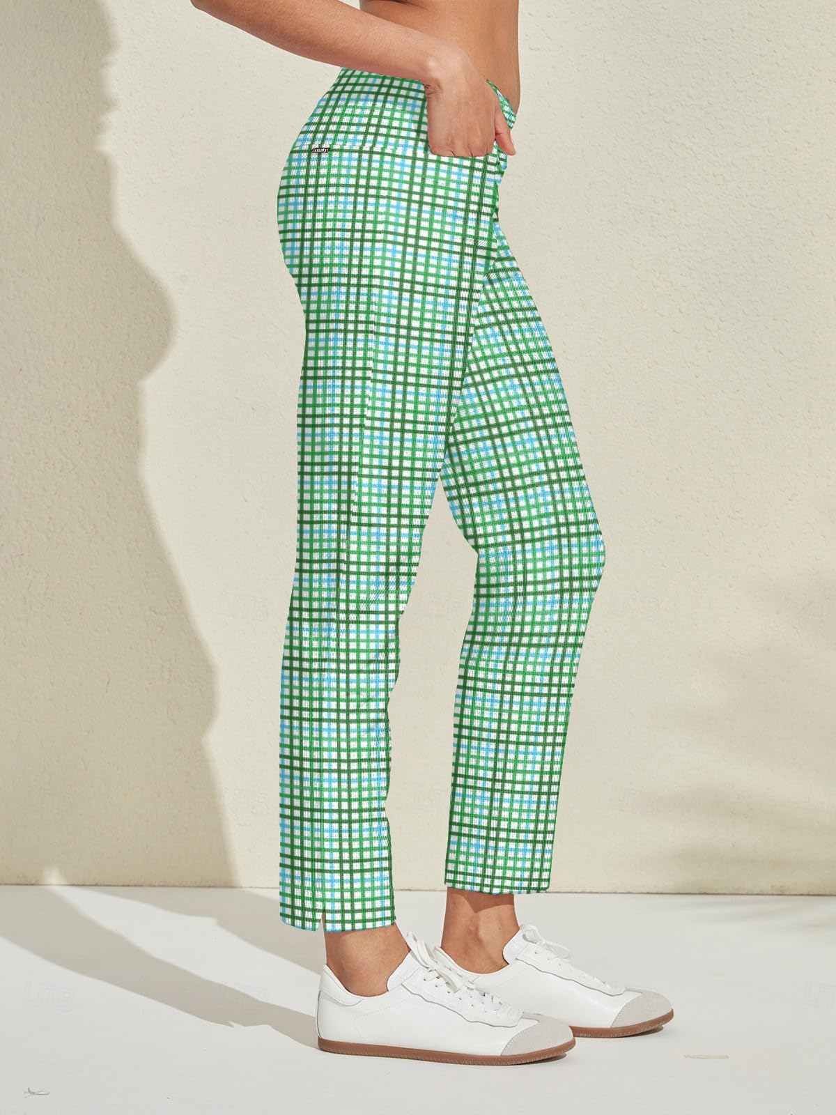 ACEGOLFS pants with pockets keep essentials secure during rounds