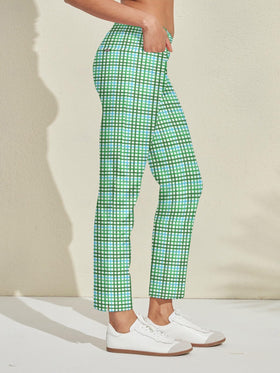 ACEGOLFS pants with pockets keep essentials secure during rounds