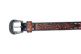 Affilare contrast white stitching highlights the belt's artisanal finish and depth.