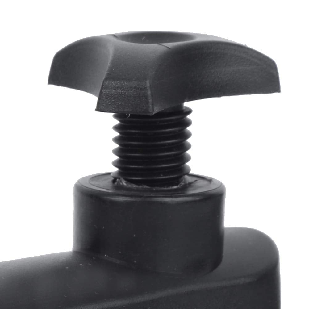 AKLOSIPY on-course umbrella holder used during practice sessions for convenience.