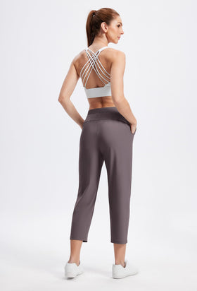 Alaroo Rexley deep pockets securely hold essentials