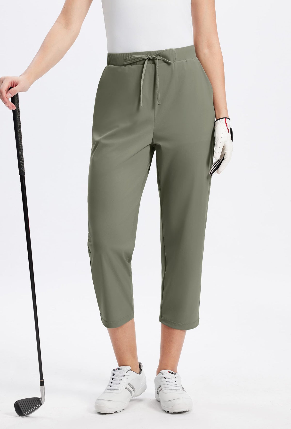 Alaroo Rexley pants with deep pockets to carry essentials on the go.
