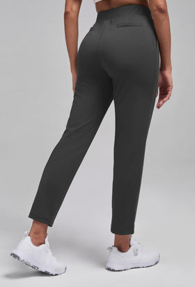 Alaroo women's golf pants with pockets ready for travel, workouts, and daily errands.