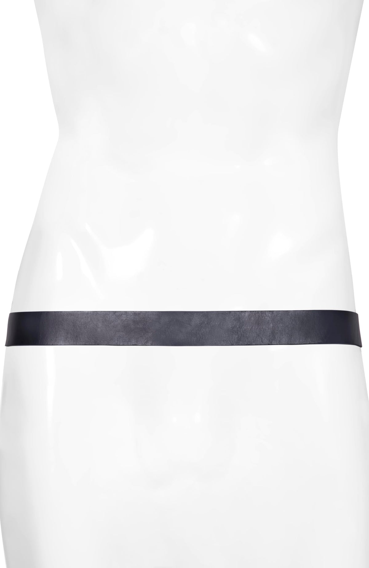 AllSaints 32mm leather belt for everyday outfits, versatile styling.