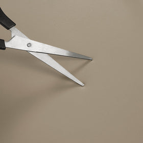 ALMULOO stone backrest adds modern style to the cart interior.