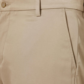 Amazon Essentials men's classic-fit stretch golf pant moisture-wicking fabric for dry comfort