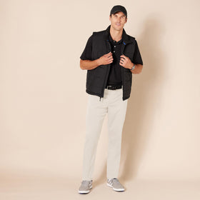 Amazon Essentials golf pant pairs with polos for versatile everyday styling.