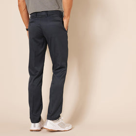 Amazon Essentials waistband detail on navy golf pant with shirt-tucking feature