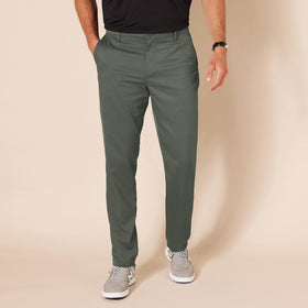 Amazon Essentials stretch fabric image demonstrates comfortable range of motion