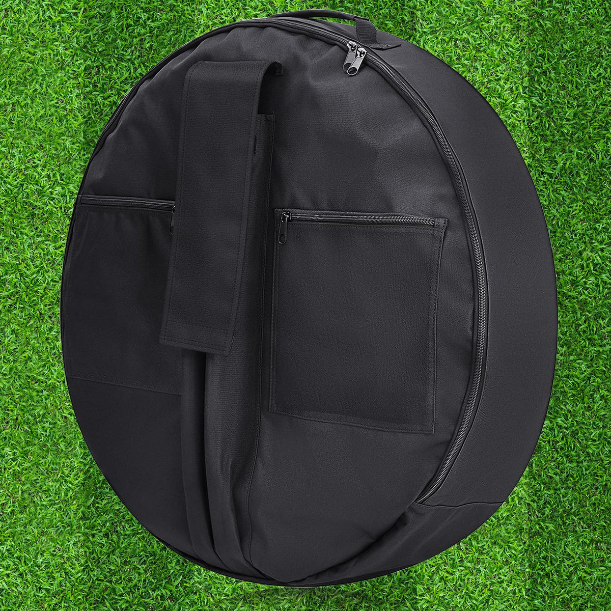 Arrowbash disc golf basket bag front view highlights rugged 600D Oxford fabric.