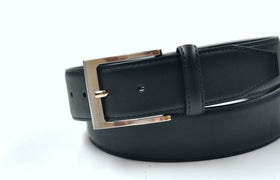Ashford Ridge 38mm belt with five holes for precise fit and comfort