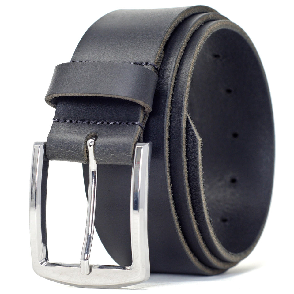Ashford Ridge 40mm black belt, front view, durable full-grain leather