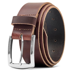 Ashford Ridge belt with classic antique brown buckle for a polished look.