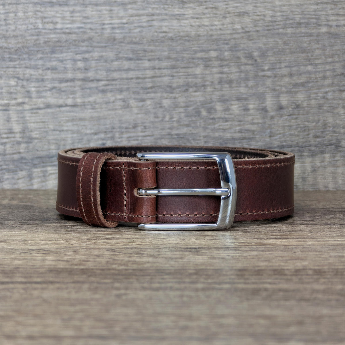 Ashford Ridge vintage brown soft leather with unique hand-tinted finish.