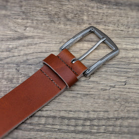 Ashford Ridge belt showing unique leather markings and character