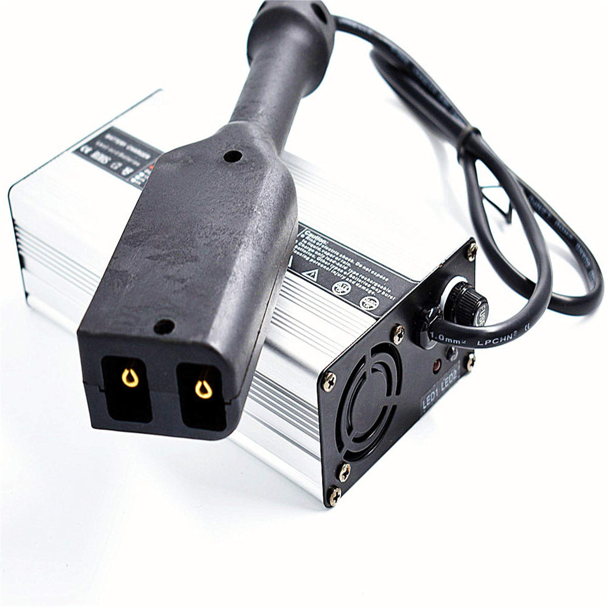 Autoparts LED charging indicators show status at a glance during use.