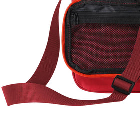 Axiom Discs Cell Bag disc compartment fits 8-10 discs for a light round.