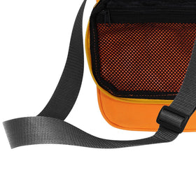 Axiom Discs Cell Starter Bag adjustable strap offers comfortable carry adjustments.
