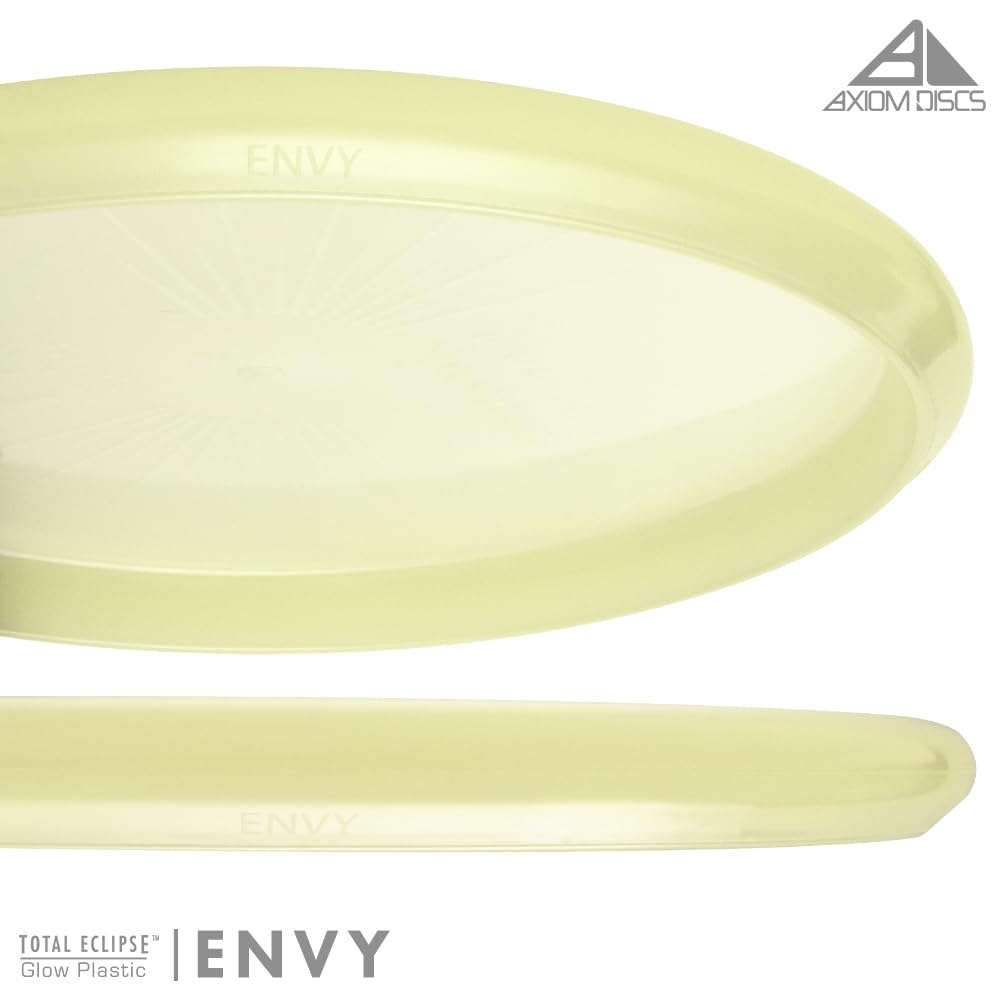Axiom Envy glow blue core rim improves daylight contrast for precise putting.