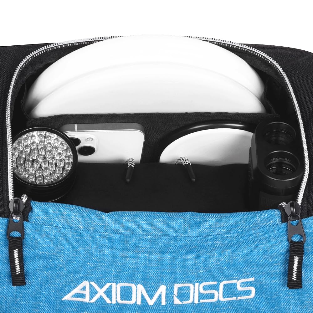 Two drink holders on the Voyager Lite backpack for hydration on course
