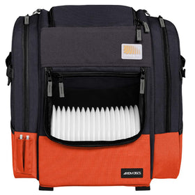 Axiom Discs Voyager Pro front view shows a compact, durable bag