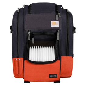 Axiom Discs Voyager Slim bag front view with ergonomic shape for comfortable rounds