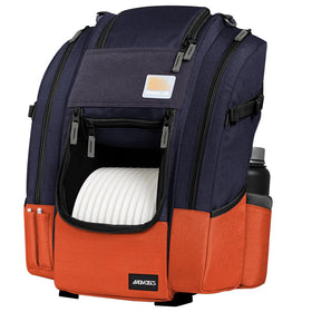 Voyager Slim upper putter pocket accessible during rounds