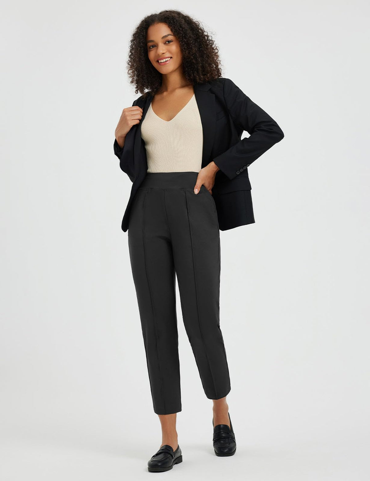 Baleaf Women's Travel Pants waistband with inner drawstring for adjustable fit