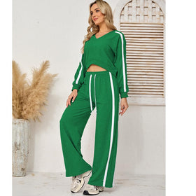 Bbkkuck contrast side stripes tracksuit for a slimming, stylish look.