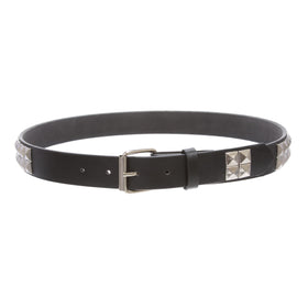 Hidden prong design keeps metal studs from snagging on clothes for hassle-free wear.