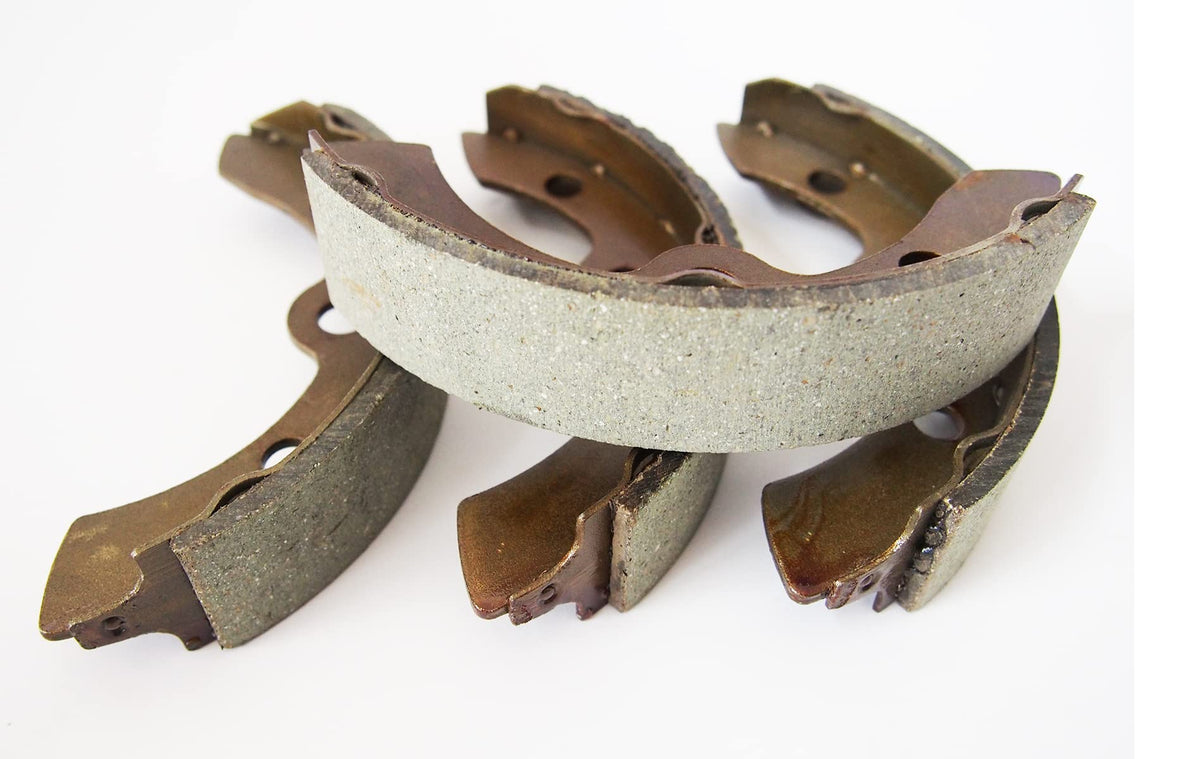 BestAccess long 17L brake shoe close-up highlighting wear surface