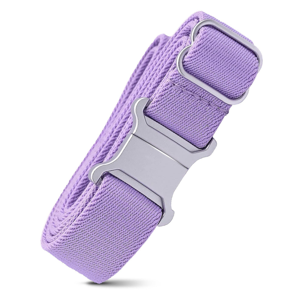Braxley Wonder Belt with magnetic buckle for quick, secure closure on the go.