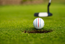 Callaway Chrome Soft Seamless Tour Aero shows high flight with low spin.