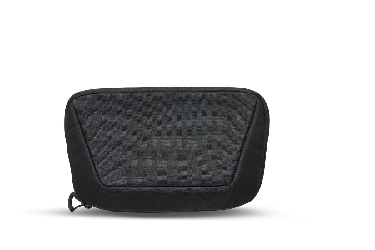 Callaway Clubhouse Travel Kit interior layout with mesh pockets for easy access.
