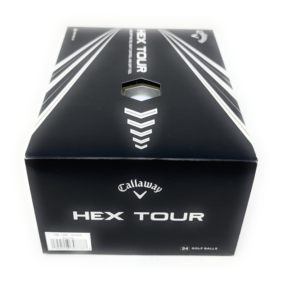 Callaway Hex Tour Soft chip play image shows precision around the green