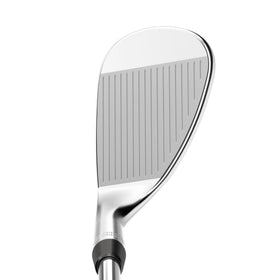 Callaway Opus Chrome Lob Wedge grooves detail for enhanced bite.