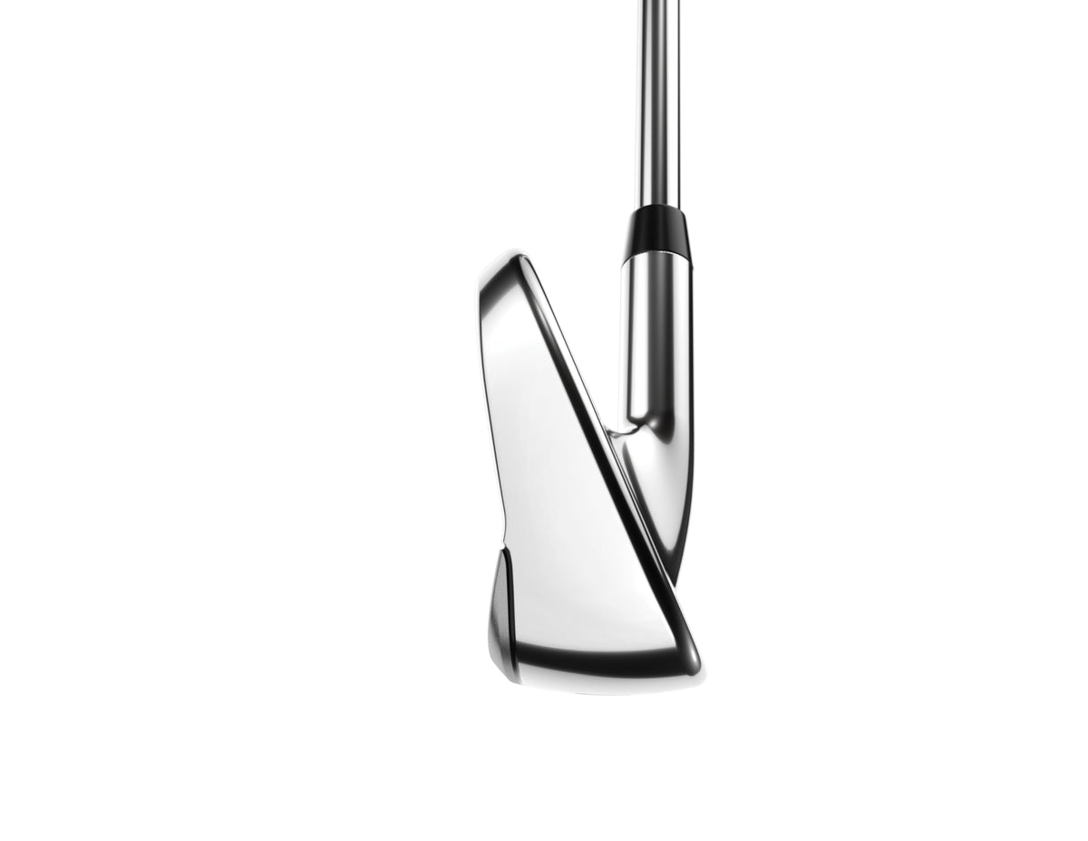 Callaway Paradym AI Smoke packaging image suggests quick on-course readiness.