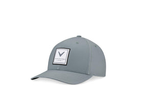 Callaway Rutherford STRMY Water 26 front view for easy on-course hydration.