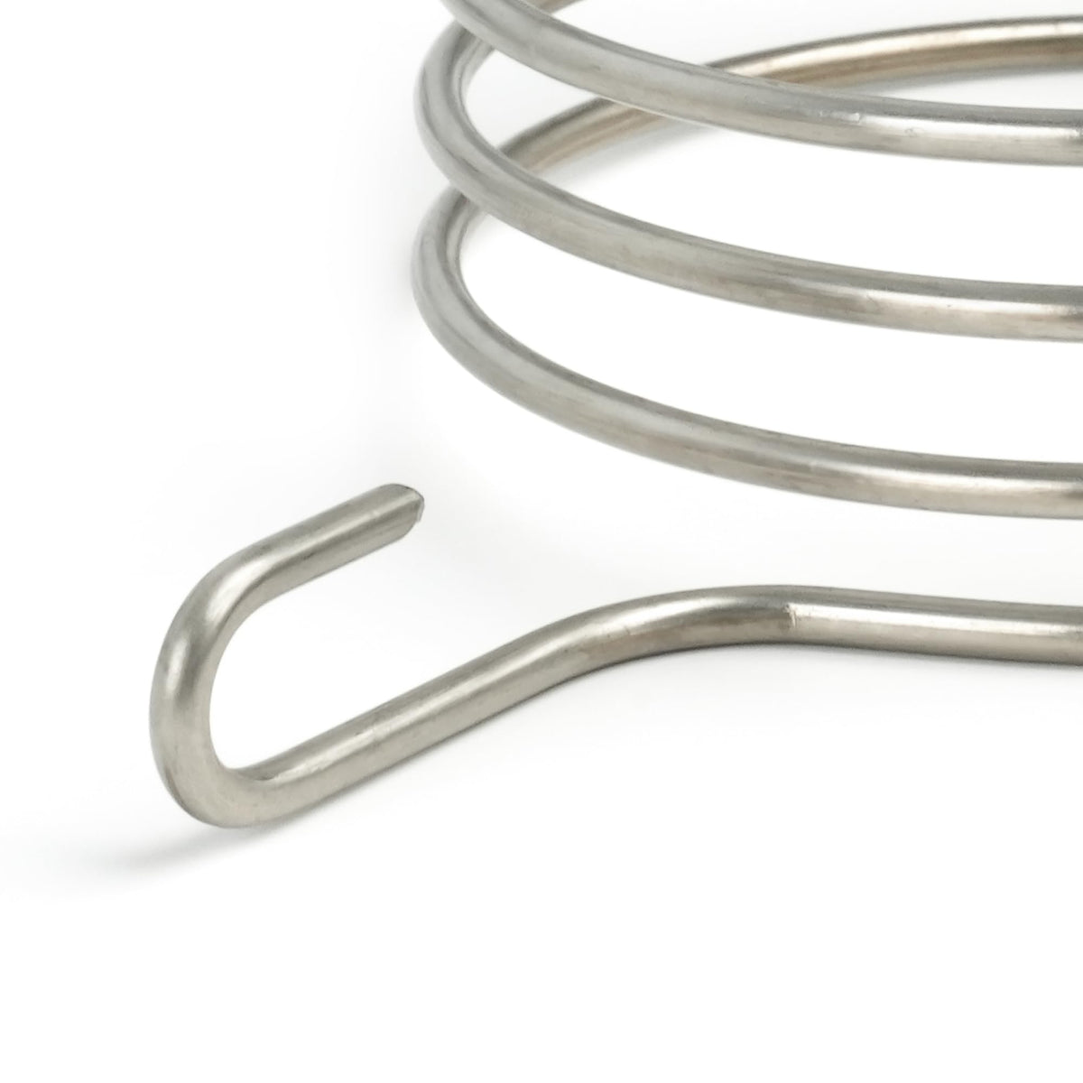 Camotokiit resistor coil during installation on a Club Car