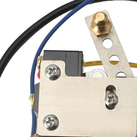 Carbhub 25267-G2 micro-switch close-up, precise throttle action