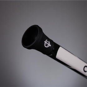 Center Cutt Wide grip reduces pressure for smoother hand placement.
