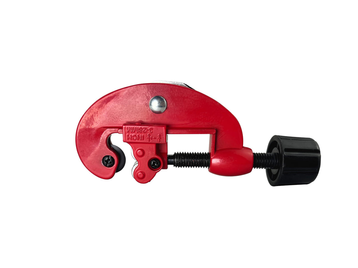 CGECGE built-in deburring device ensures burr-free, smooth finishes.