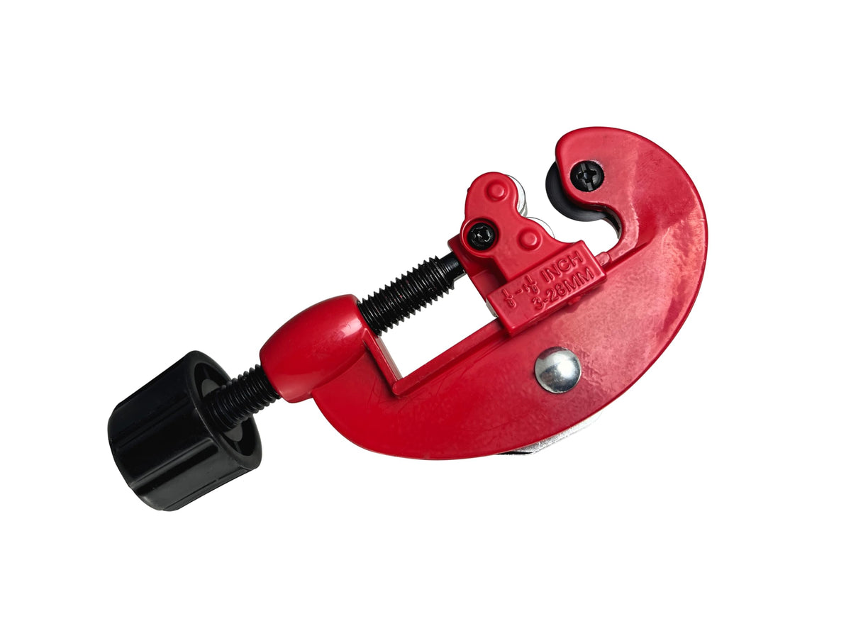 CGECGE golf shaft cutter in red and black ready for precise cuts.