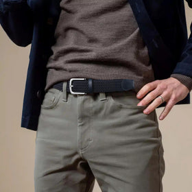 CHAOREN belt features metal-reinforced buckle for durable daily wear